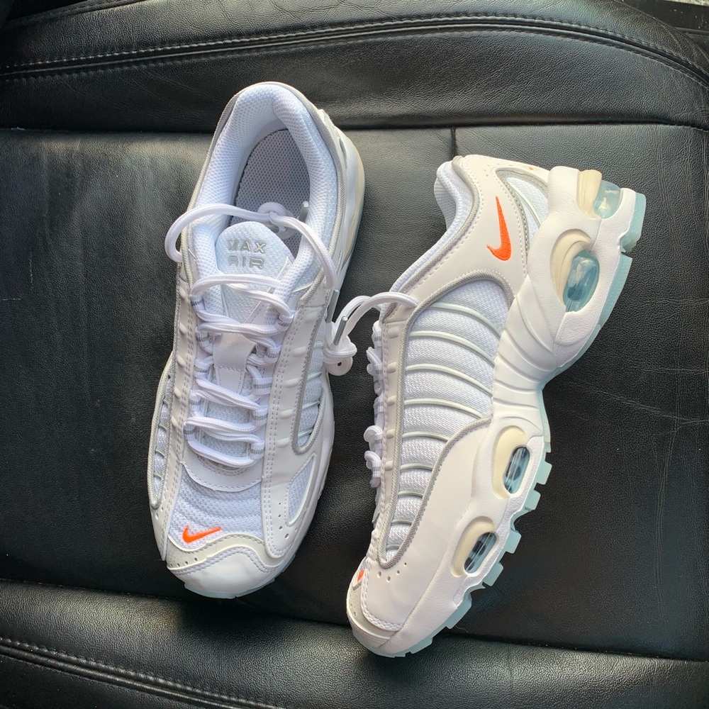 NWOB Nike Air Max Tailwind